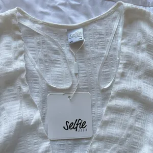 NWT Selfie Leslie Womens Small White Wrap Mini Dress Tie Boho‎ Hippie Dainty thumbnail 3