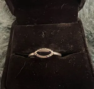 Women’s Stainless Steel Silver Band Size 7 thumbnail 2
