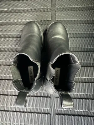 Steve Madden Booties thumbnail 3
