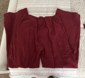 Maroon Brandy Melville sweats thumbnail 1