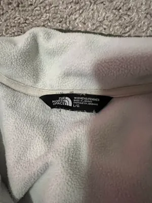 The North Face Fleece Pullover thumbnail 2