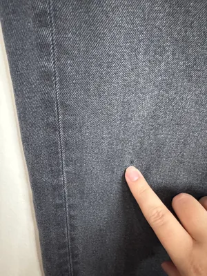 American Eagle Outfitters Washed Black High-Rise Stretch Curvy Mom Jean size 4 thumbnail 8
