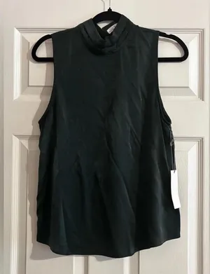 Nine Britton Nights Like This Satin-Front Sleeveless Top Sz Med thumbnail 2