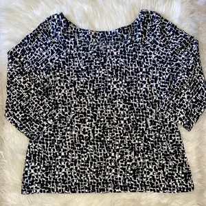 Laura Ashley Black and White Abstract Mid Sleeve Shirt thumbnail 1