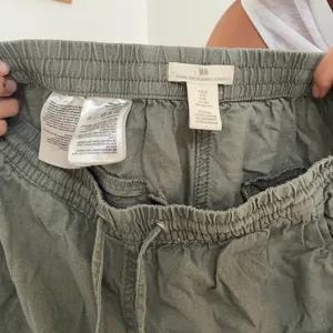 H&M green linen shorts Size S #linen #summer thumbnail 3