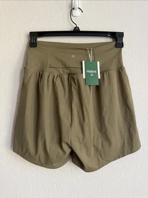 Halara SoftlyZero Airy Super High Waisted Instant-Cool Shorts w/Pockets, Size L thumbnail 7
