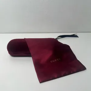 Gucci Red Velvet Large Clamshell Hard Sunglasses Eye Glasses Case thumbnail 5