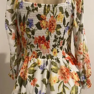 🛍EMBER BLOUSE SIZE L🛍WORN ONCE🛍 Size L thumbnail 3