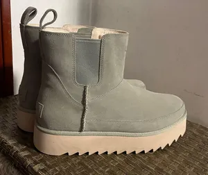 Womens Ugg Chelsea platform boots 10 thumbnail 6