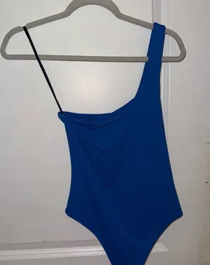 Aritzia Babaton Bodysuit thumbnail 1