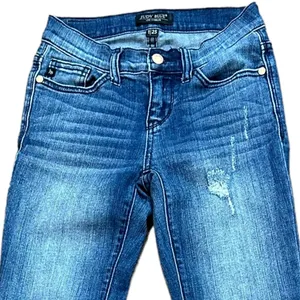 Judy Blue Skinny Denim Distressed Jeans Style# JB8228MD Size‎ 1/25 thumbnail 2