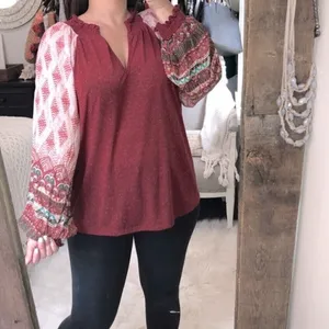 Umgee size small red boho floral top thumbnail 3