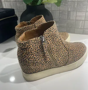 Universe Thread Cheetah Wedge Sneakers  thumbnail 1