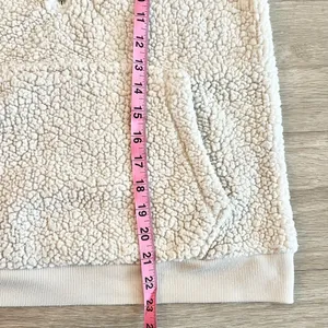 No Boundaries Cream Hooded Quarter Zip Fuzzy Sherpa Sweater Hoodie Size Medium thumbnail 8