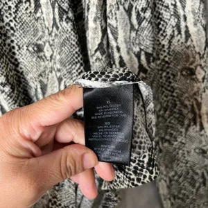 Norma Kamali Snakeskin Print Long Sleeve‎ Top Y2K Animal Print Size XL Stretchy thumbnail 5