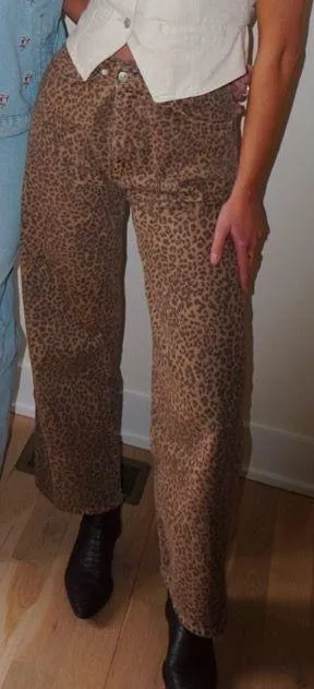 ZARA Leopard Print Jeans Wide-Leg thumbnail 1