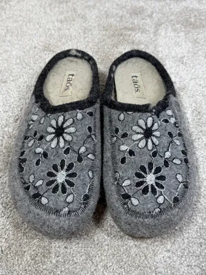 Täos Footwear Women's Woolderness 2 Wool Blend Fur Clogs in Grey 40/US 9 thumbnail 2