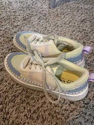Multi color sneakers  thumbnail 2