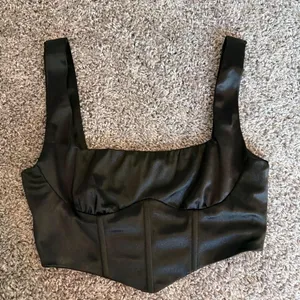 Princess Polly black faux leather crop top bustier thumbnail 2