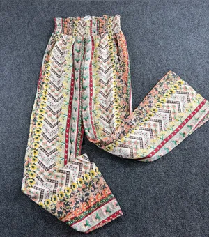 O’Neill Pants Women’s Sz Small Wide Leg Floral Smocked Pullon Boho Beachy Resort thumbnail 1