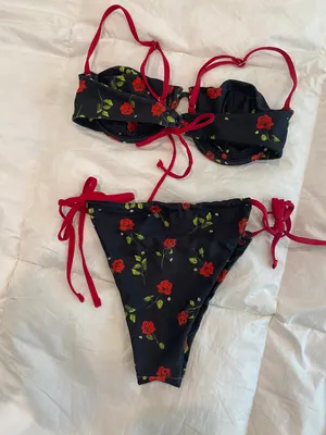 Everieswim Brand New - Black With Red Roses Bikini thumbnail 4