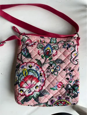 Vera Bradley Small Crossbody Bag in Pink Floral Quilted Cotton thumbnail 2