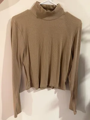 American Eagle Mockneck Ribbed Long Sleeve thumbnail 1