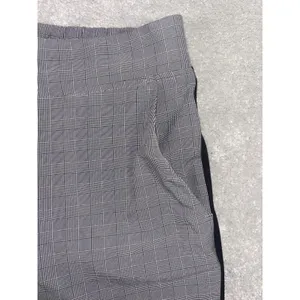 Athleta Pants Womens 4 Gray Black Plaid Brooklyn Ankle‎ Side Stripe Stretch thumbnail 3