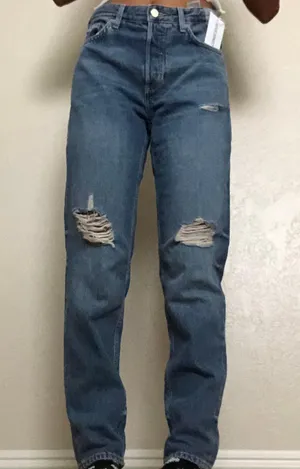 Distressed Boyfriend Jeans thumbnail 1