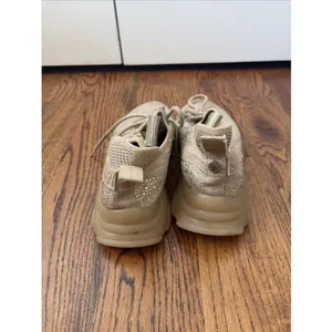 Steve Madden Women's Maxima Tan Glitter Embellished Sneaker Shoes Size 9.5 thumbnail 4