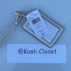 Coach Chalk Id Lanyard In Signature Canvas thumbnail 3