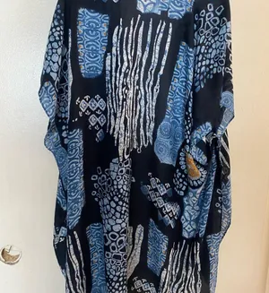 Be Clever Women’s Shawl Sleeved Cover Up Blue White Boho Print L Large NWT thumbnail 6