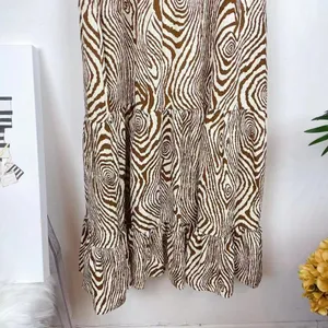 MOON RIVER Smocked Puff Sleeve Midi Dress thumbnail 8