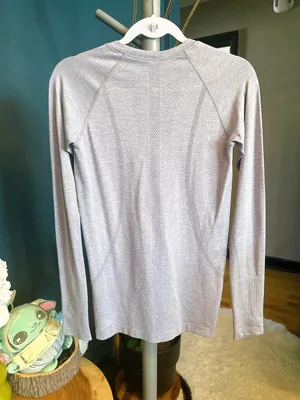 Lululemon Swiftly Tech Long Sleeves thumbnail 3