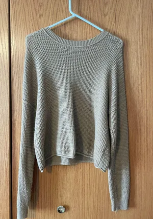 Beige Sweater thumbnail 1