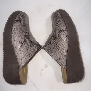 Volatile‎ Slip On Platform Mule Wedge Faux Snakeskin Leather Slip Clogs Size 7 thumbnail 8