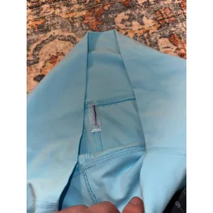 Free people movement blue cropped leggings thumbnail 4