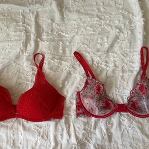 Victoria's Secret Vibrant Red Lace Bras 34C thumbnail 3