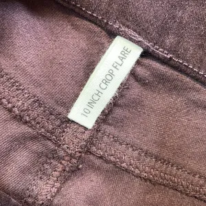 RAG & BONE 10 Inch Crop Flare Burgundy Suede Like Pants Size 28 Made In USA thumbnail 7