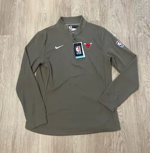 Nike chicago bulls quarterzip thumbnail 1