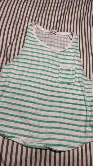 Victoria's Secret PINK Tank Top thumbnail 1