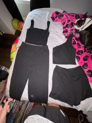 Black 4 piece Set thumbnail 6