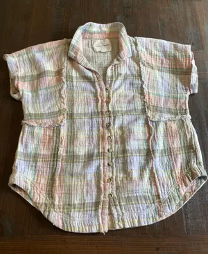 Lucky Brand Top  thumbnail 1