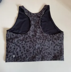 Old Navy Active Sports Bra/Tank thumbnail 3