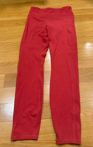 Vuori women’s stride pocket legging size small. thumbnail 1