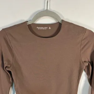 Abercrombie & Fitch Soft A&F Collection Long Sleeve‎ Bodice Brown XS Crew Neck thumbnail 2