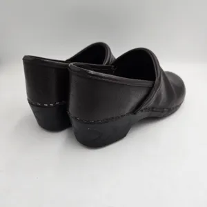 L.L.Bean Leather Clogs Dark Brown Slip On Mule Comfort Shoes Womens 6M Nurse thumbnail 2