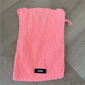 Triangl Pink Pouch thumbnail 2