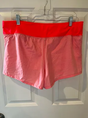 Danskin Now Pink Athletic Shorts Size Large thumbnail 4