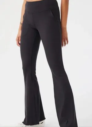 SuperForm Rib Flare Pant Black thumbnail 1